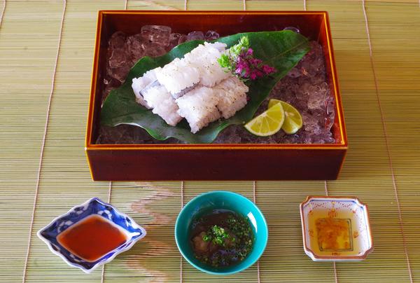 鱧料理（焼き霜）１.jpg